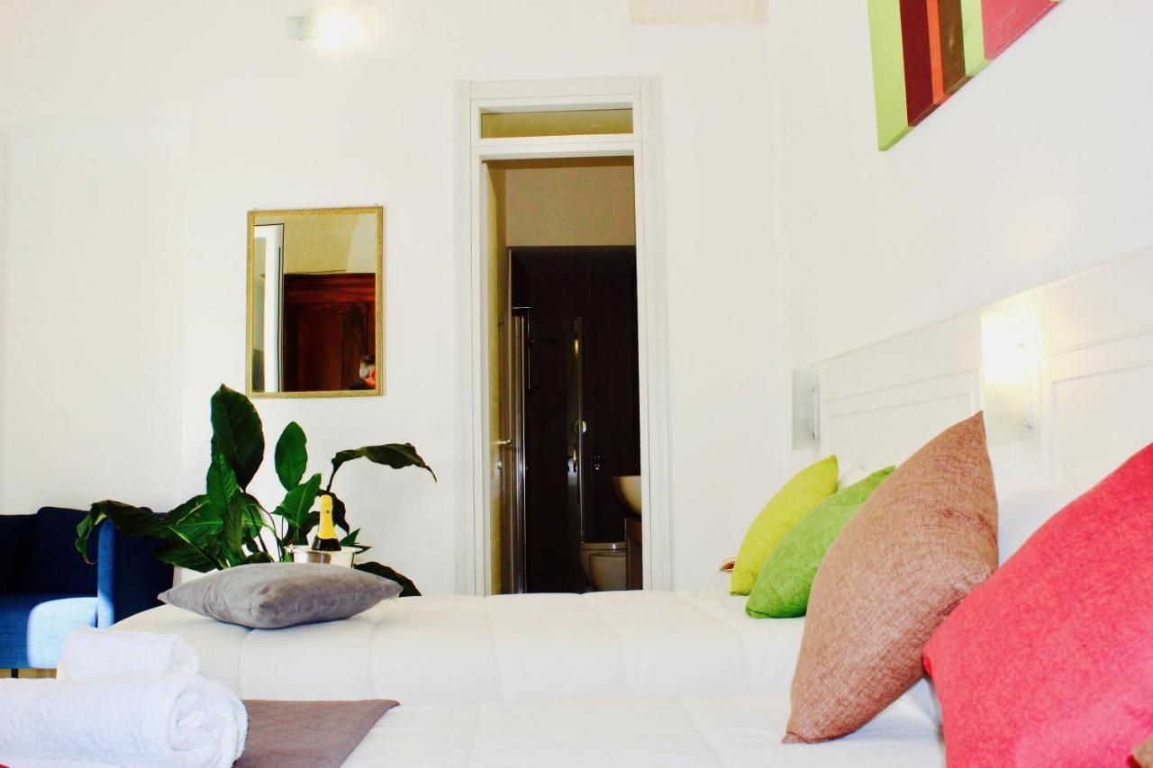 Up Room&Suite Lecce Eksteriør billede